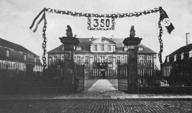 Das Gymnasium zur 350-Jahrfeier